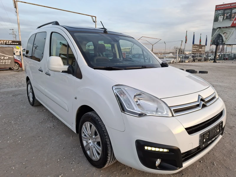 Citroen Berlingo 1.6i/НАВИ/ПАНОРАМА/ПАРКТРОН/ЛЕД/160000км/EUR6, снимка 3 - Автомобили и джипове - 52819192