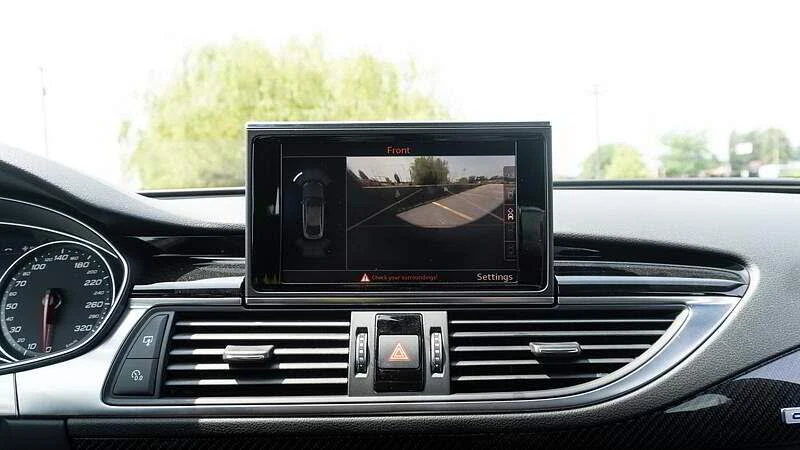 Audi Rs7 QUATTRO* КОЖА* ПОДГРЕВ* ШИБИДАХ* КАМЕРА* , снимка 10 - Автомобили и джипове - 55627324