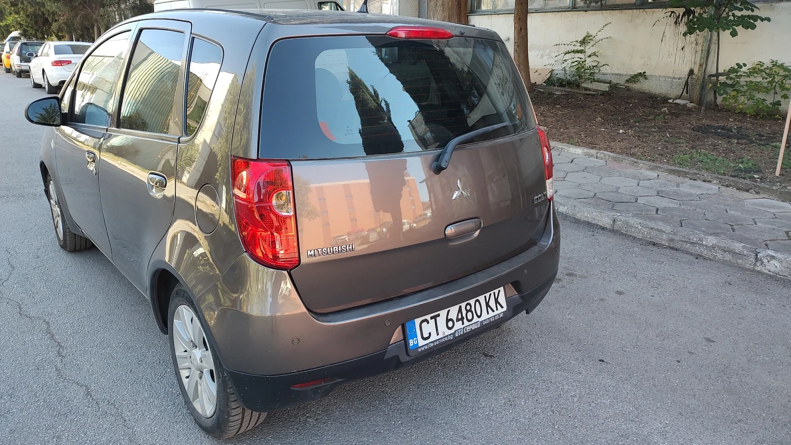 Mitsubishi Colt  - изображение 4