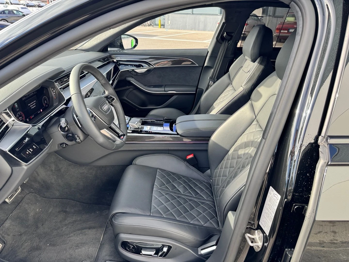 Audi A8 50 TDI quattro - изображение 6