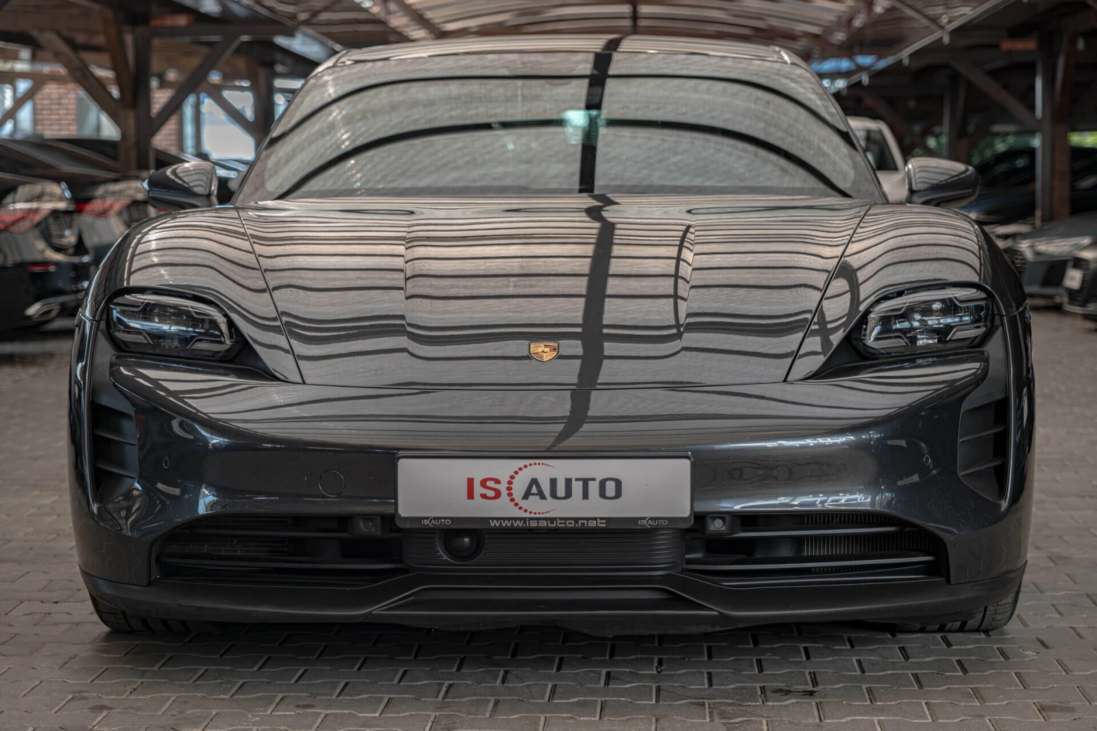 Porsche Taycan 4S/PDLS+ /PESS/Bose/Sport Chrono/Hyper Screen/ - изображение 2