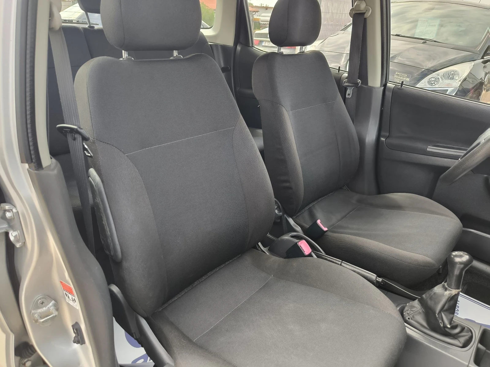 Subaru Justy 1.5i 4x4 - изображение 8