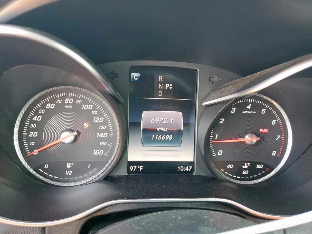 Mercedes-Benz C 300 AMG COUPE* DESIGNO* KEYLESS* BLIND SPOT* BURMESTER - изображение 9
