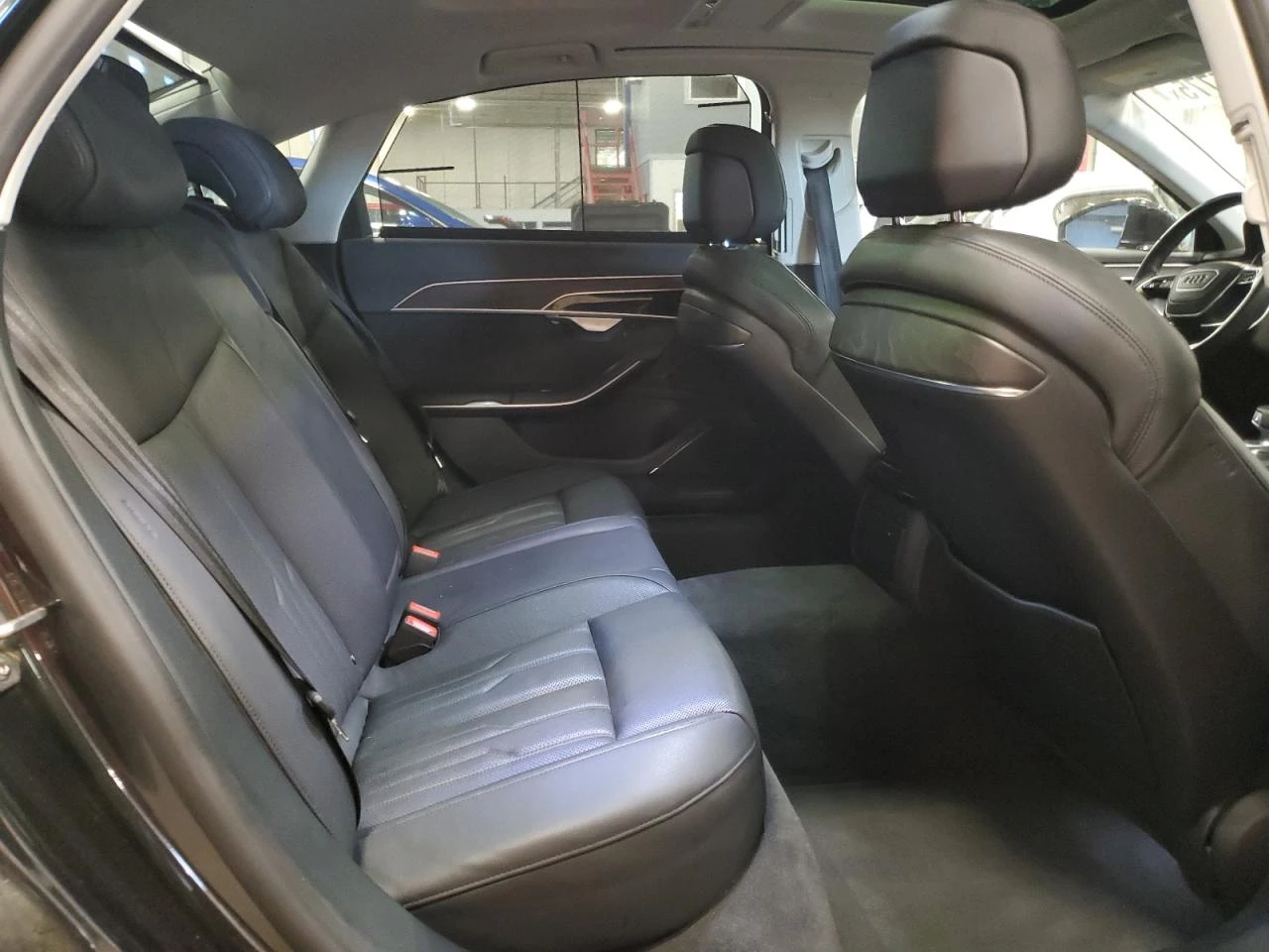 Audi A8 L QUATTRO* HEAD UP* ПАНО* MATRIX*  - изображение 10