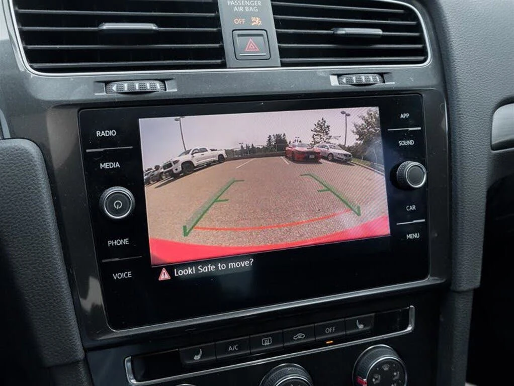 VW Golf *  *    *   *  | Mobile.bg   11