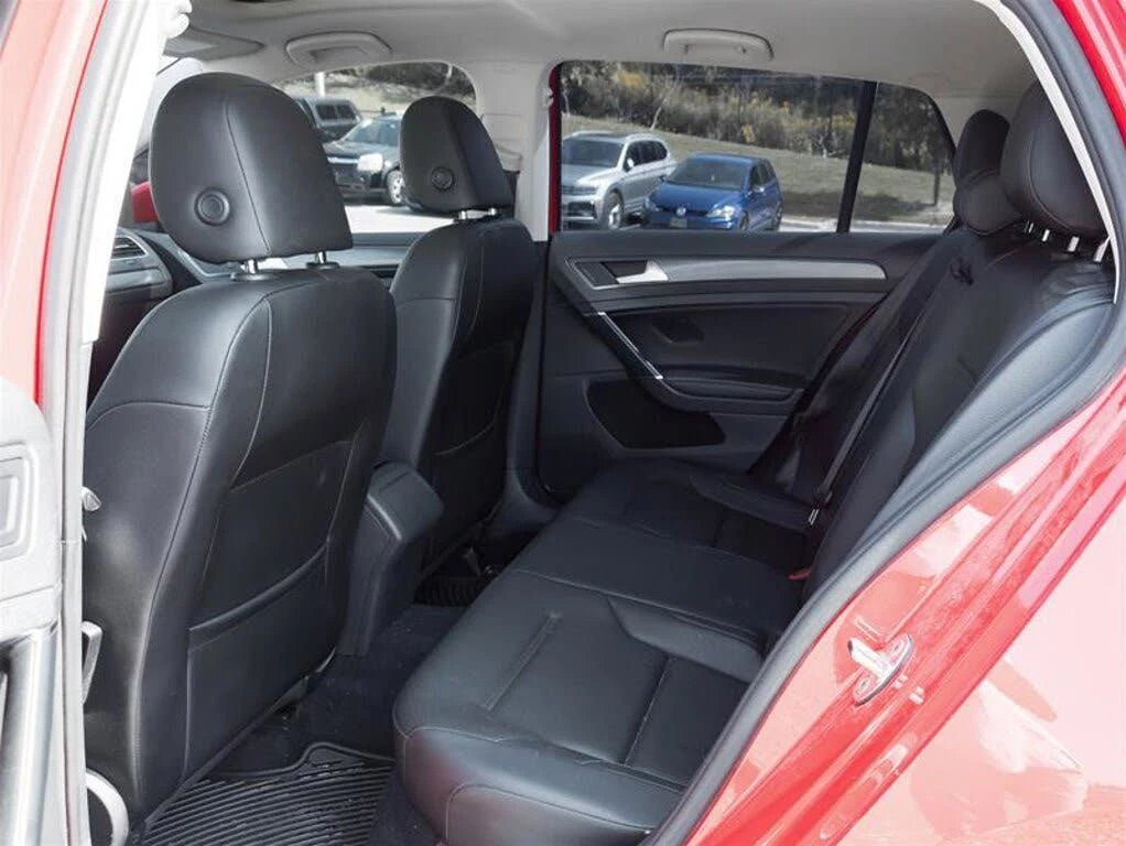 VW Golf *  *    *   *  | Mobile.bg   16