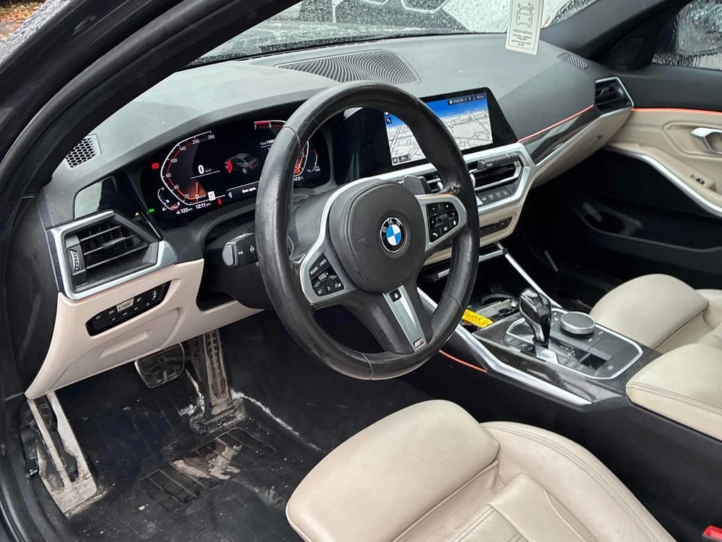 BMW 330 * 330i xDrive * CARFAX * БЕЗ ПЪРВОНАЧАЛНА ВНОСКА - изображение 5