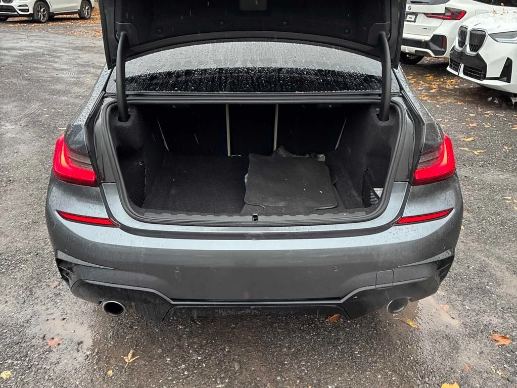 BMW 330 * 330i xDrive * CARFAX *    | Mobile.bg   16