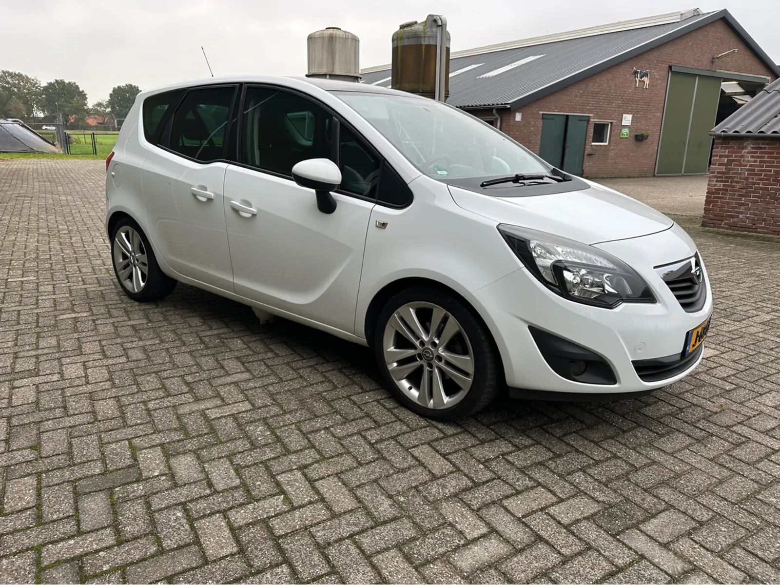 Opel Meriva 1, 4 TURBO 120hp ������������ | Mobile.bg � ����������� 17