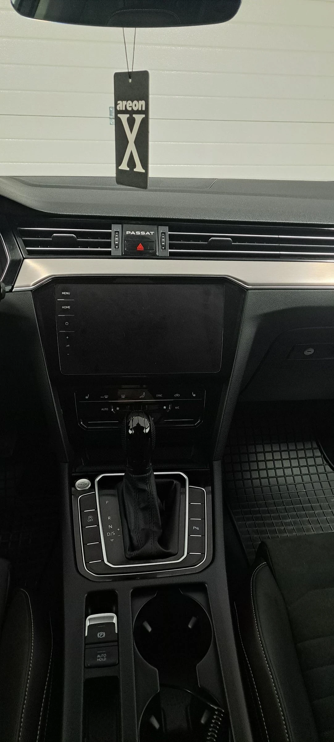 VW Passat 2.0 TDi Hingline - изображение 4