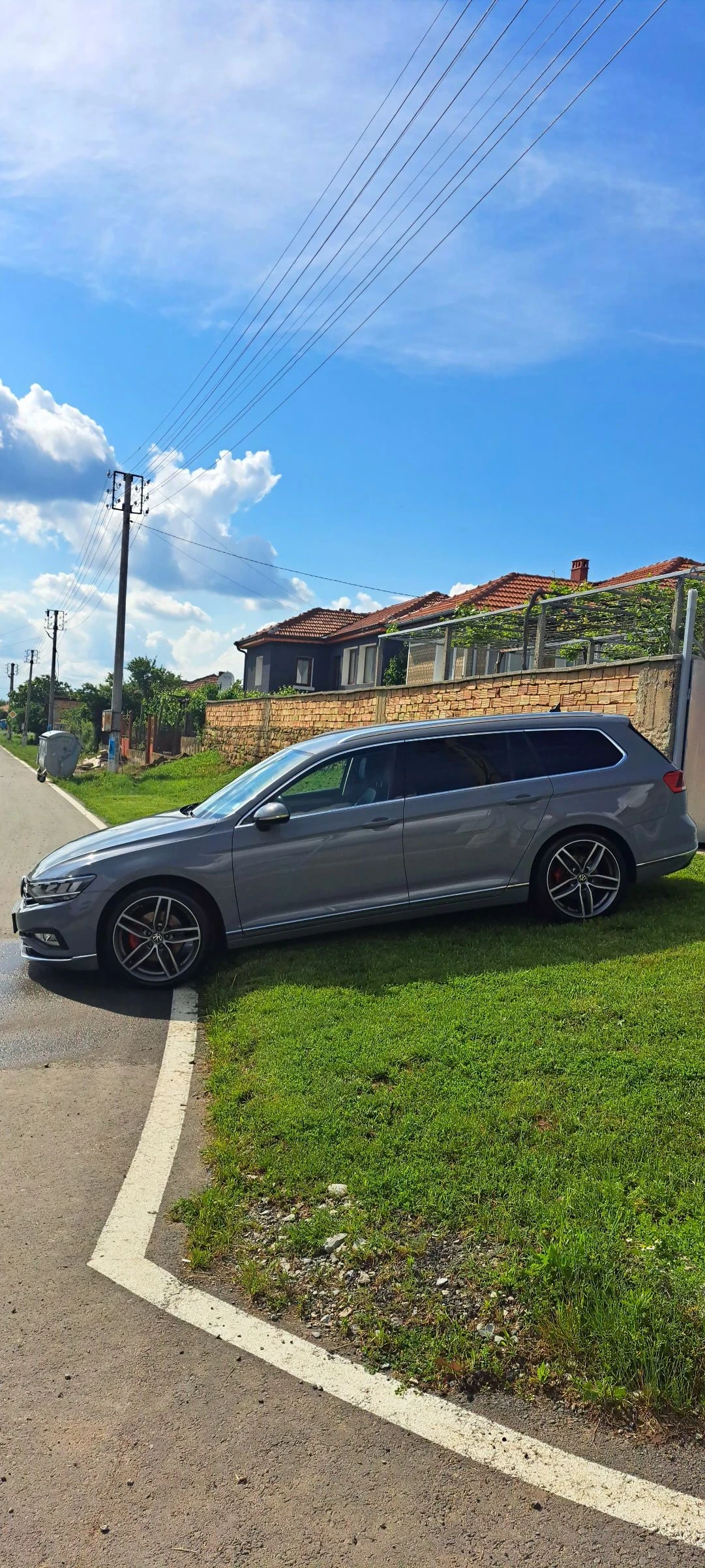 VW Passat 2.0 TDi Hingline, снимка 2 - Автомобили и джипове - 53221095