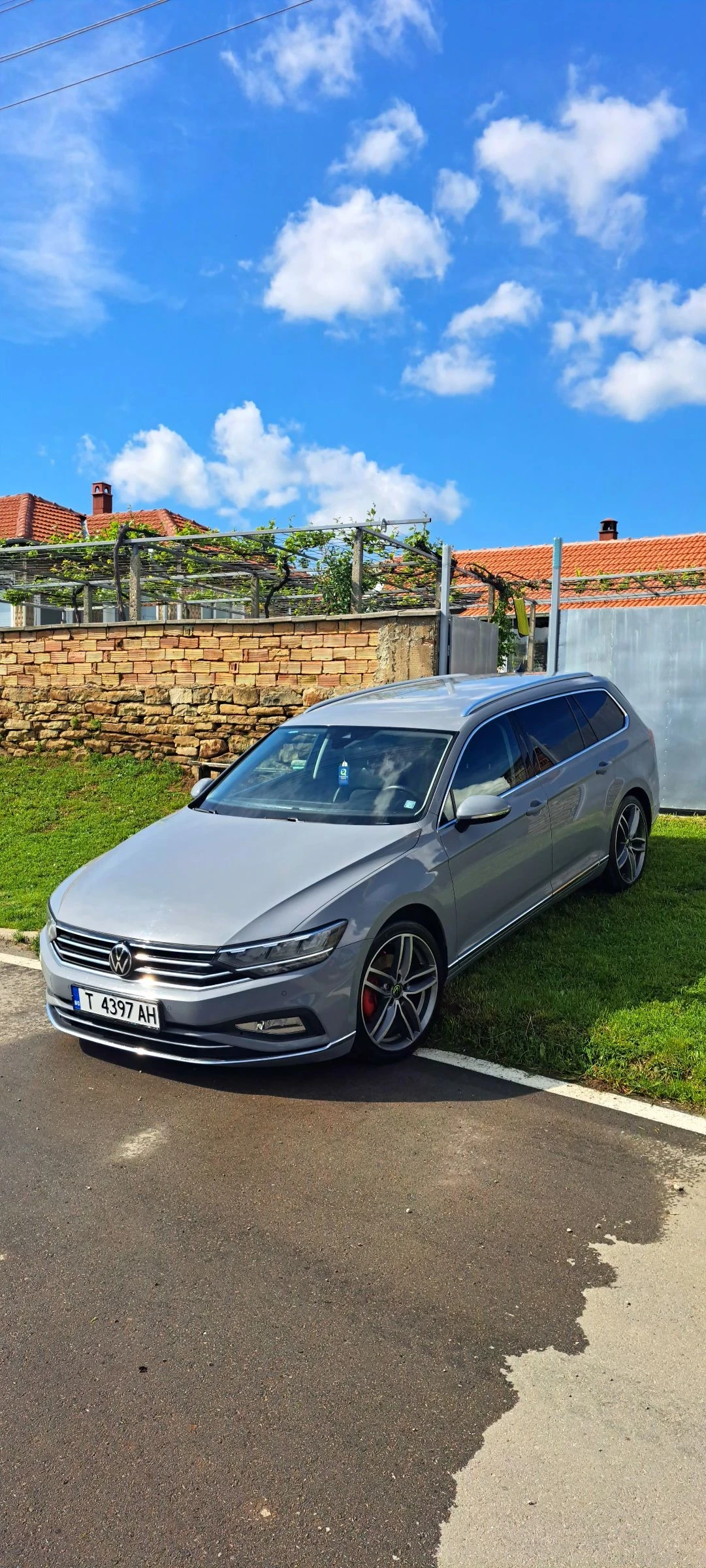VW Passat 2.0 TDi Hingline
