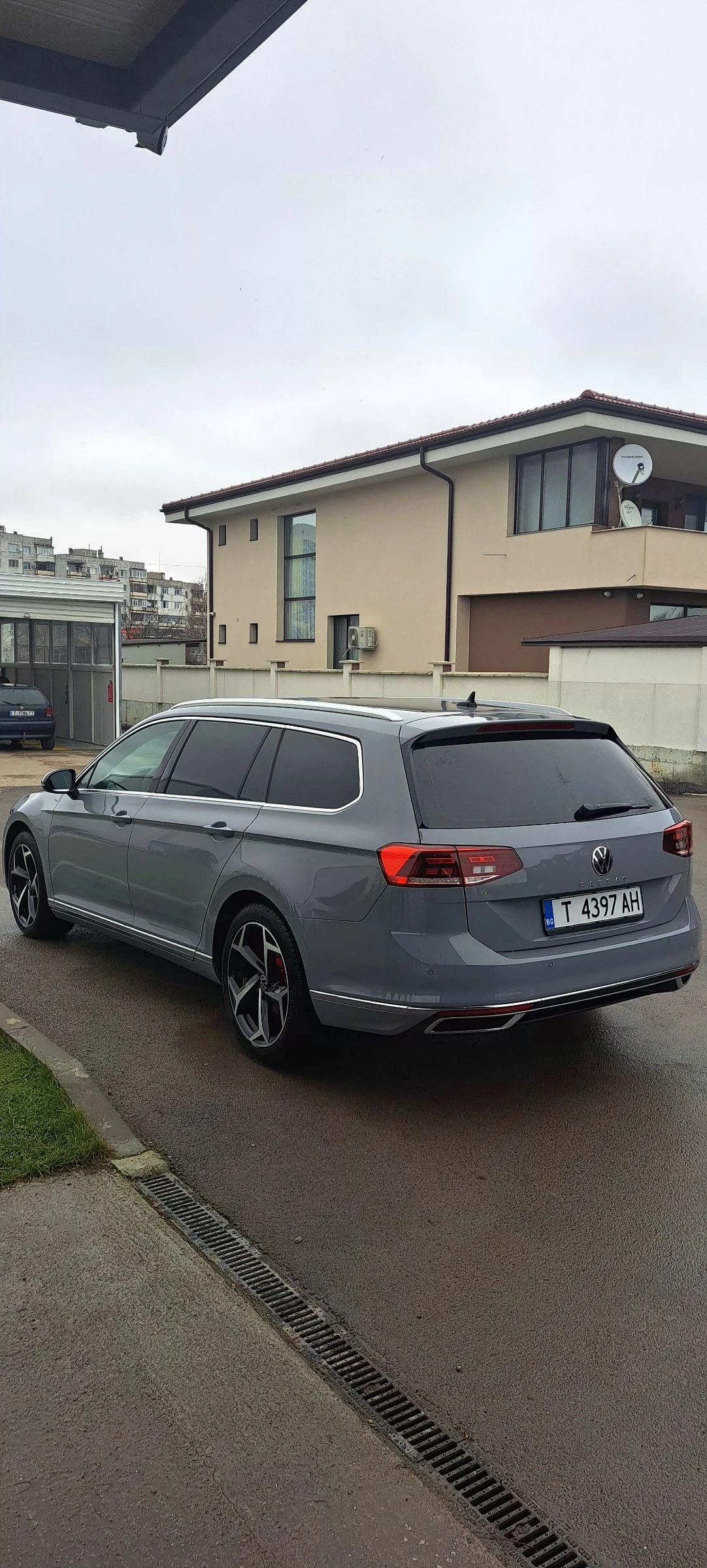 VW Passat 2.0 TDi Hingline | Mobile.bg � ����������� 5