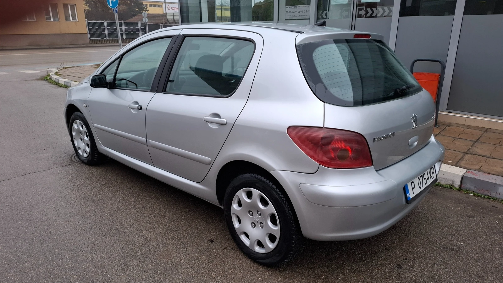 Peugeot 307 1, 6 HDI - изображение 4