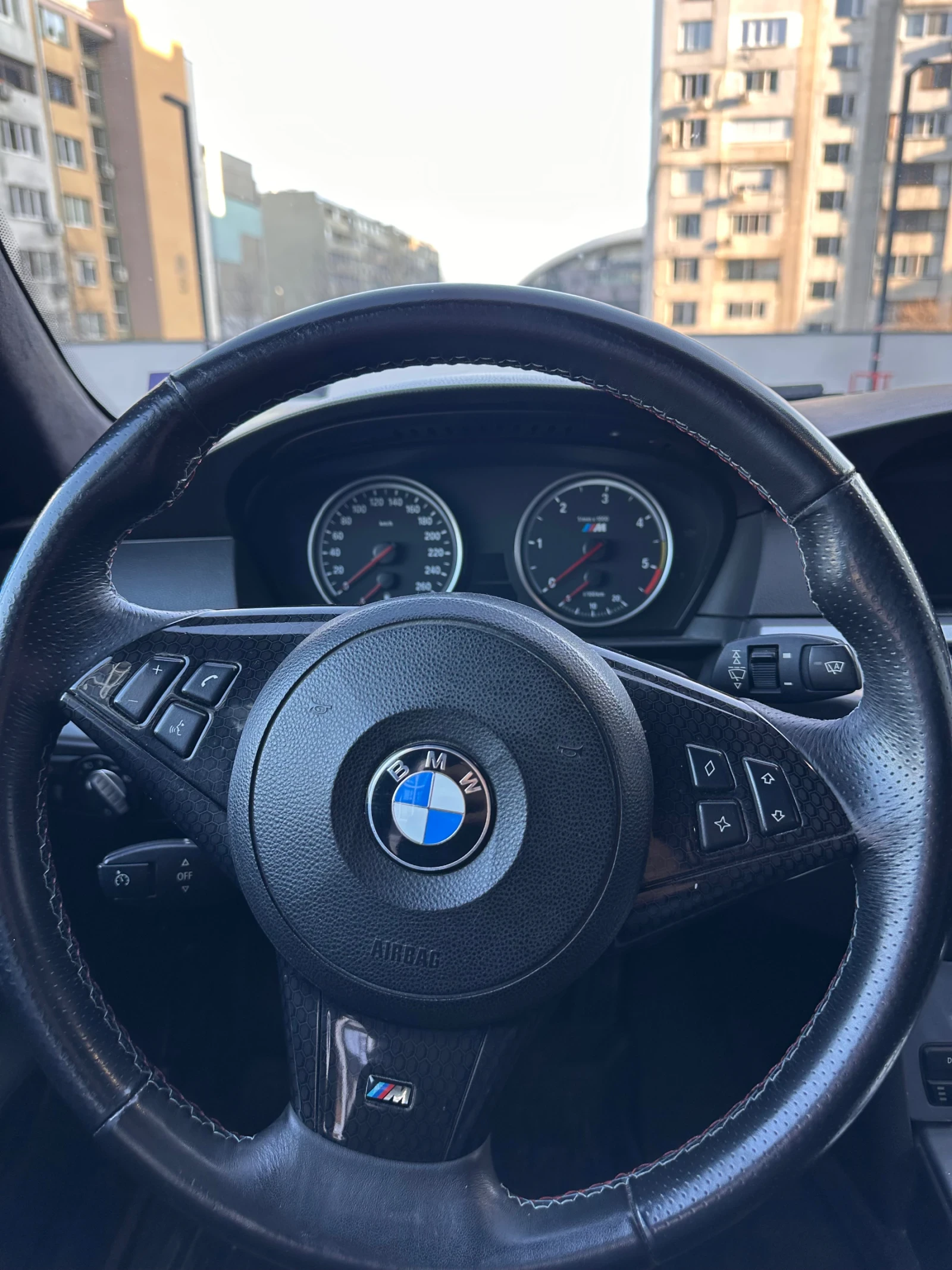 BMW 525  - изображение 7