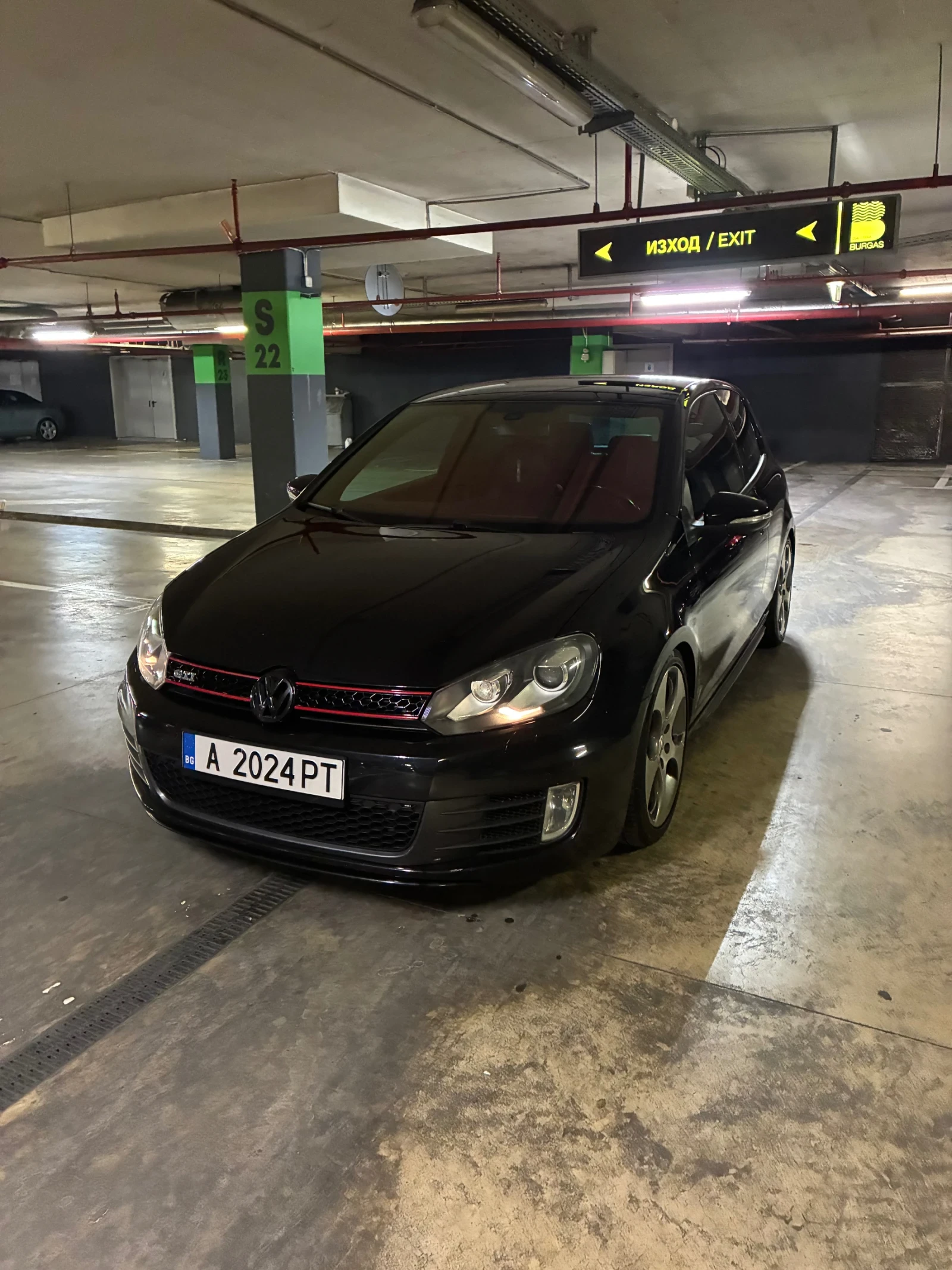 VW Golf GTI 2.0TSI, снимка 2 - Автомобили и джипове - 55094791