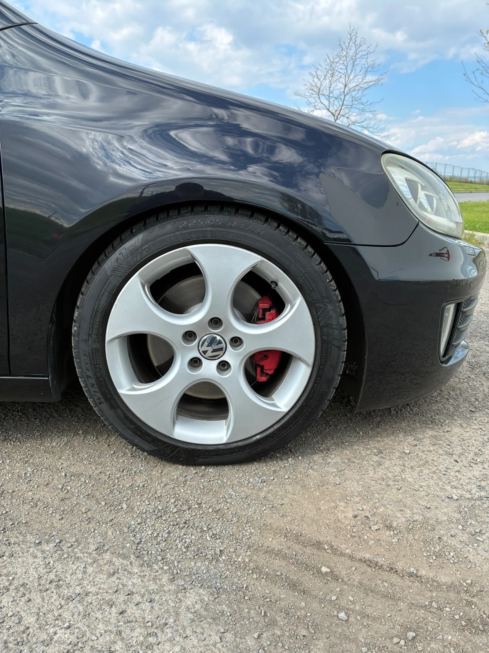 VW Golf GTI 2.0TSI, снимка 11 - Автомобили и джипове - 53671457