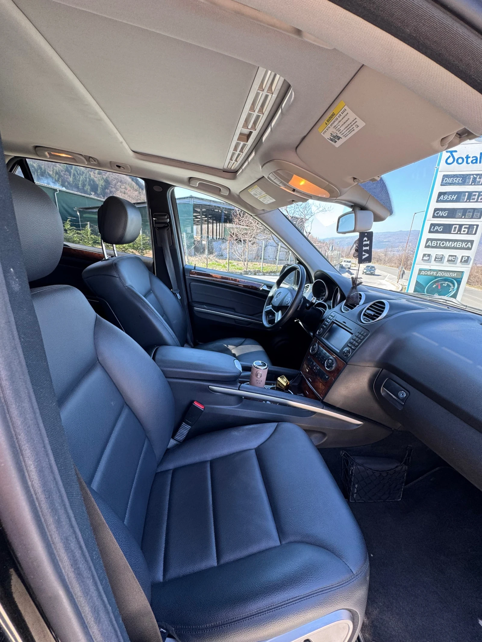 Mercedes-Benz ML 550 Ml550, снимка 9 - Автомобили и джипове - 53802985