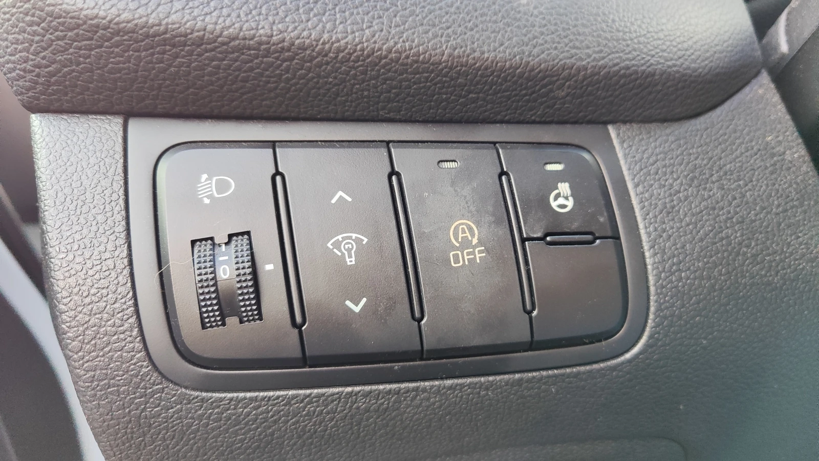 Kia Ceed 1.6 CRDi 136ps Германия , снимка 6 - Автомобили и джипове - 54091361