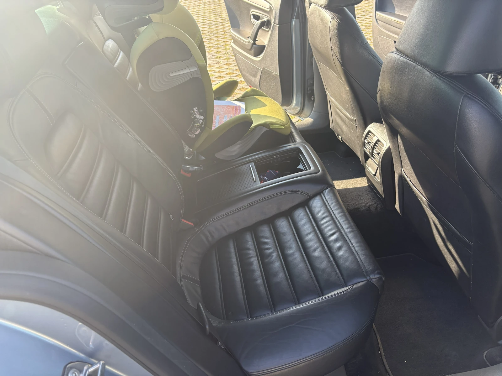 VW CC 2.0TDI ACC, снимка 8 - Автомобили и джипове - 54247593