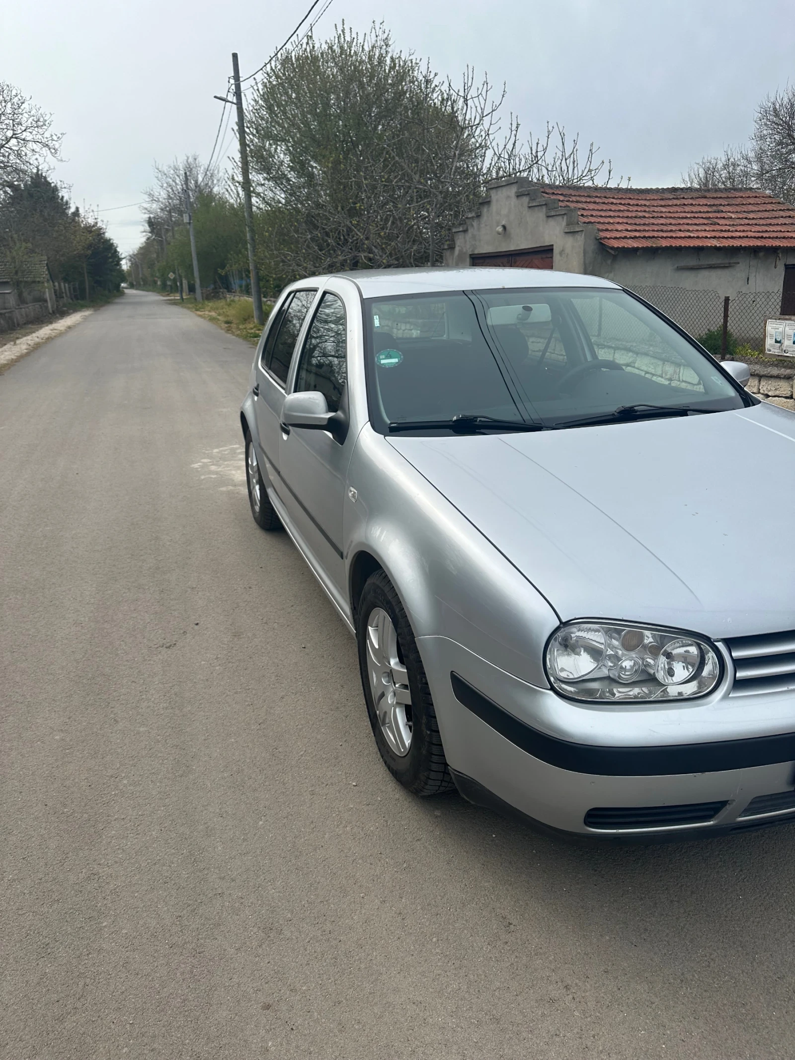 VW Golf, снимка 2 - Автомобили и джипове - 54389992