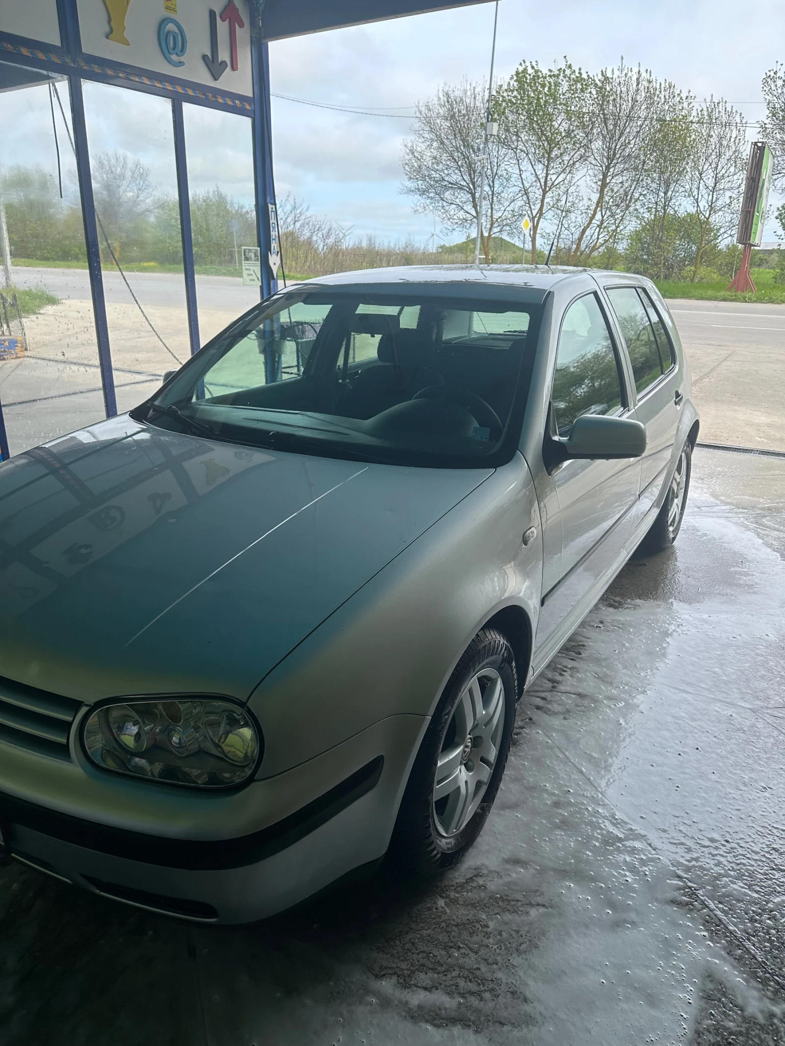 VW Golf, снимка 7 - Автомобили и джипове - 54389992