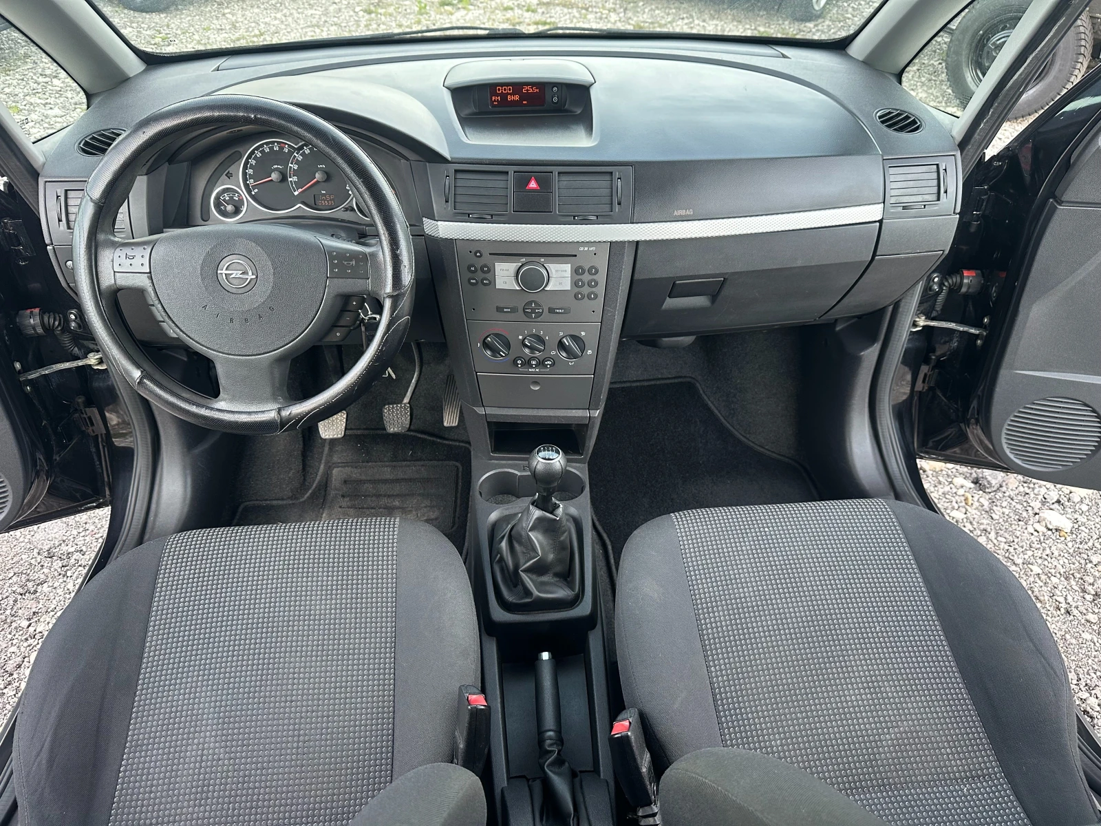 Opel Meriva 1.4i 90kc, снимка 10 - Автомобили и джипове - 54423312
