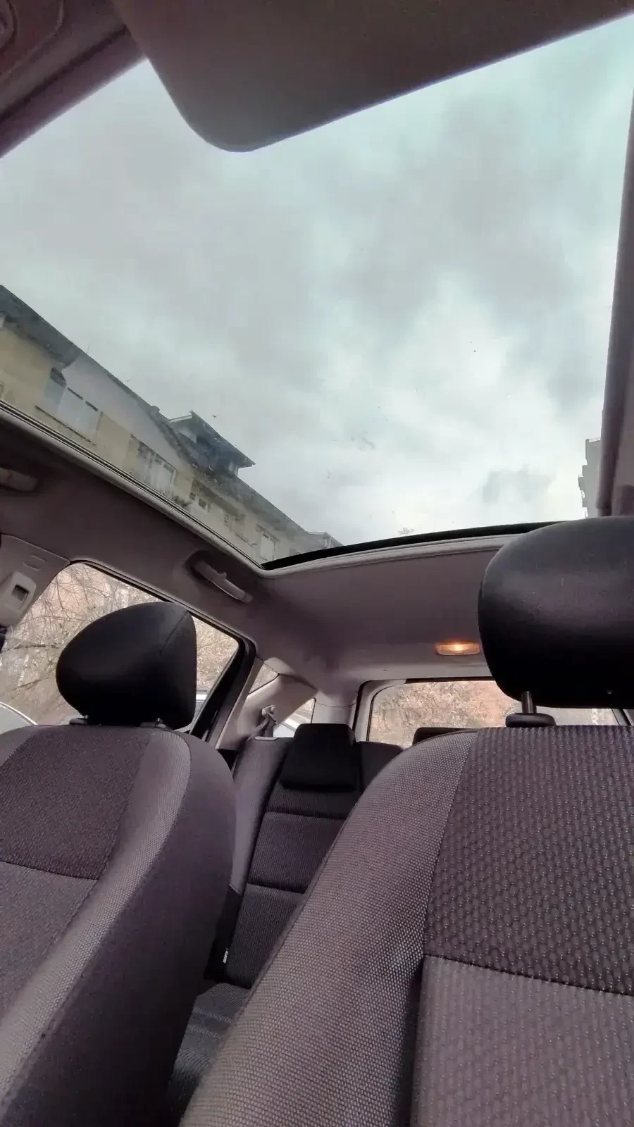 Peugeot 207 HDI Combi - Panorama, снимка 13 - Автомобили и джипове - 54542701
