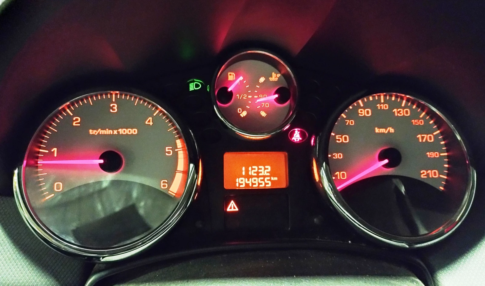 Peugeot 207 HDI Combi - Panorama, снимка 9 - Автомобили и джипове - 54542701