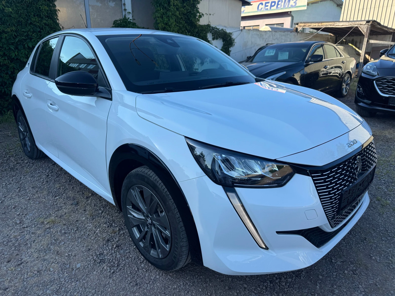 Peugeot 208 Active Pack, 136 к.с., снимка 8 - Автомобили и джипове - 54713153