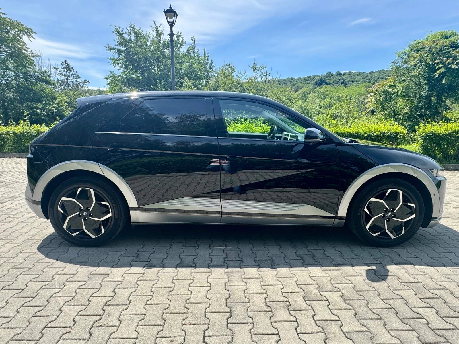 Hyundai Ioniq 5 Uniq | 72.6 kWh | Гаранция, снимка 7 - Автомобили и джипове - 54798038