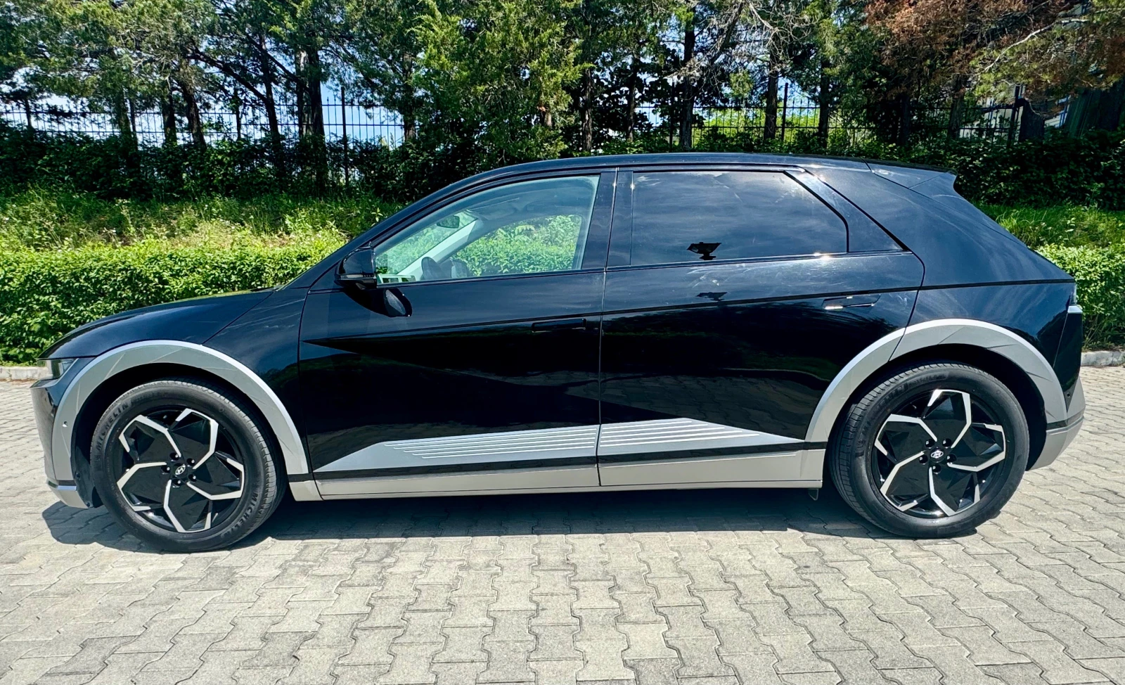 Hyundai Ioniq 5 Uniq | 72.6 kWh | Гаранция, снимка 8 - Автомобили и джипове - 54798038