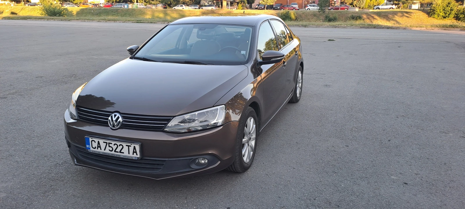 VW Jetta 1.2 TSI (105 кс), снимка 4 - Автомобили и джипове - 55159397