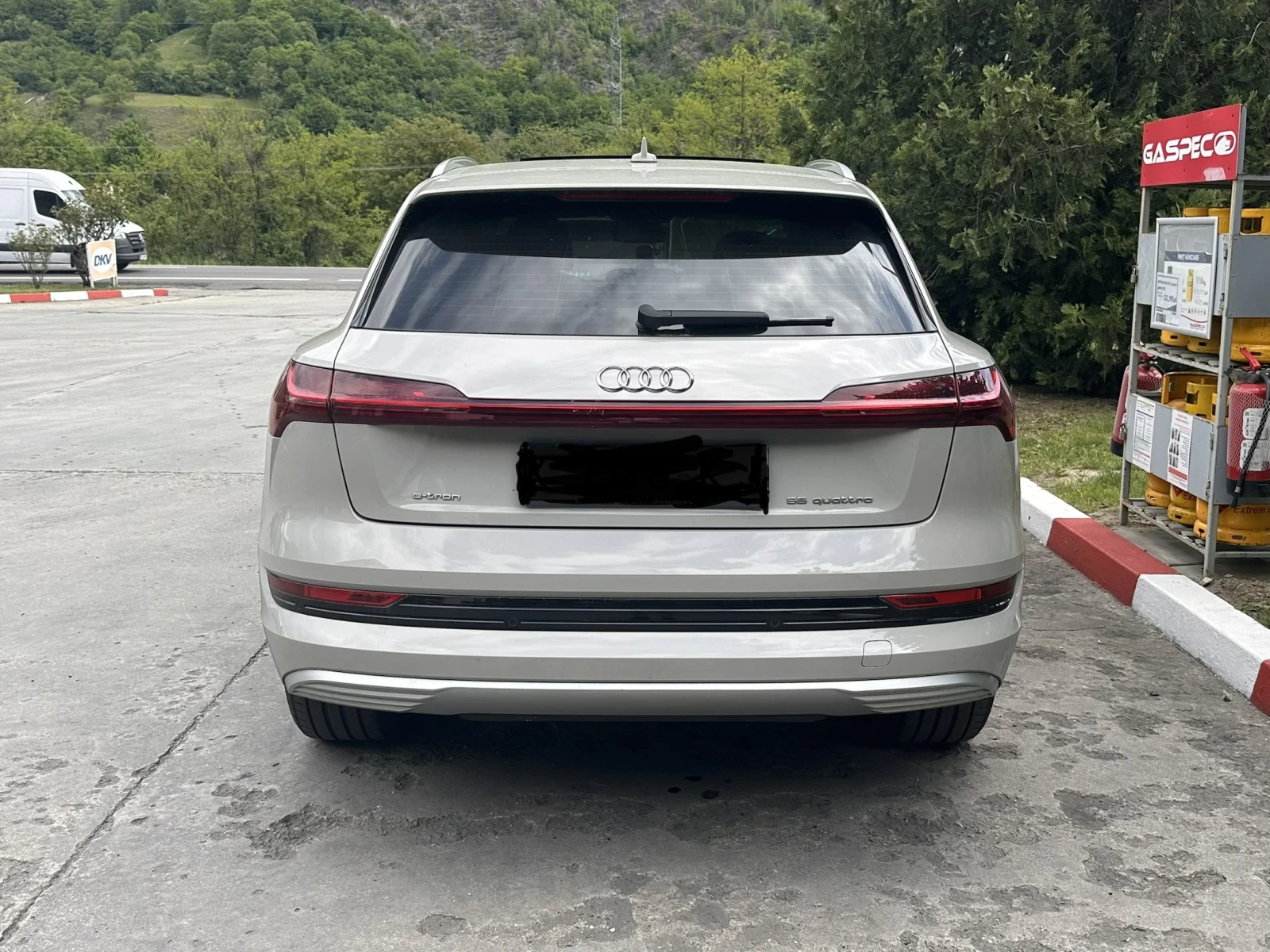 Audi E-Tron 55 408ks 95kw, снимка 8 - Автомобили и джипове - 55631598