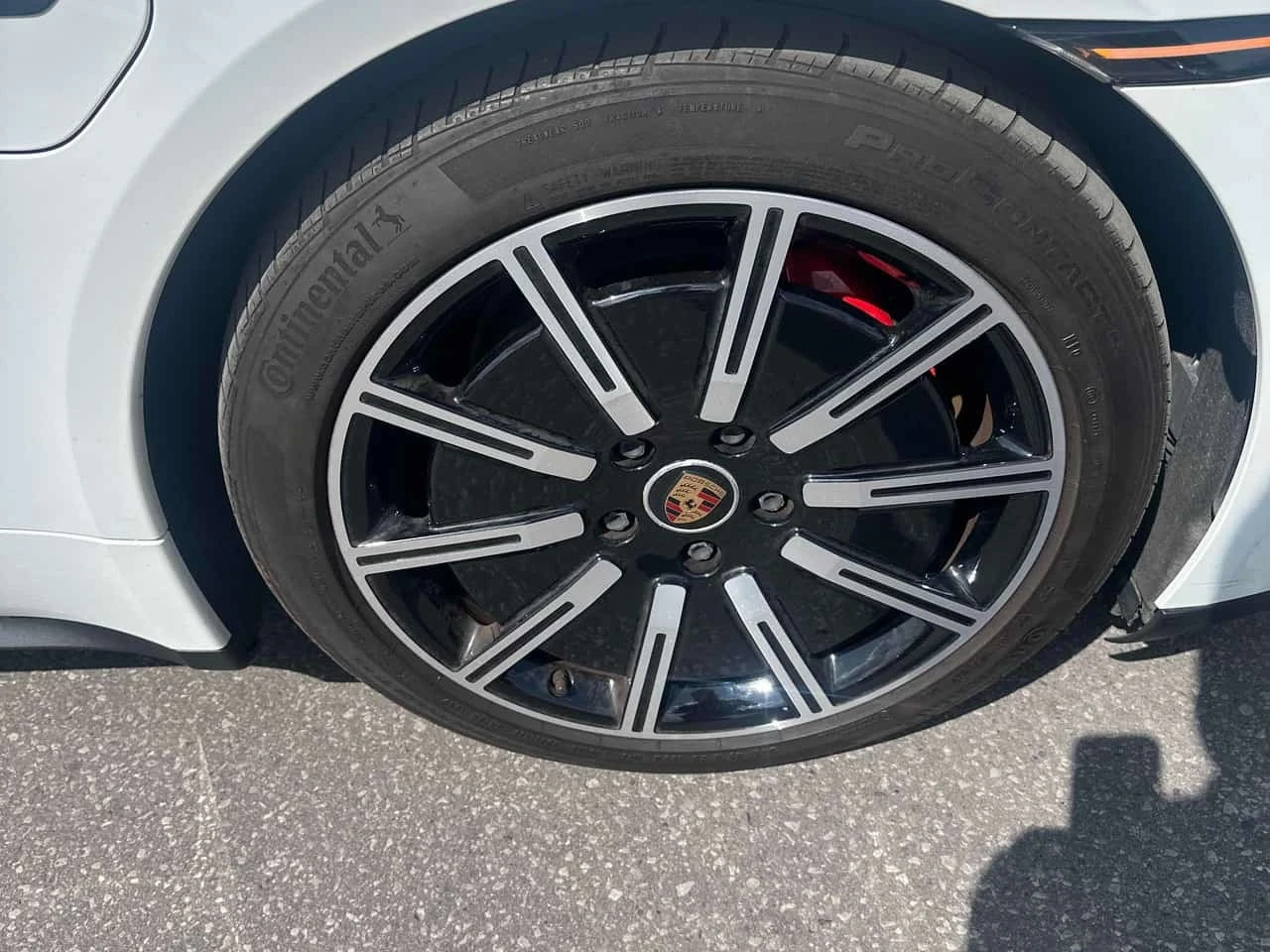 Porsche Taycan * 4S * ГЛАВНО ПРЕДСТАВИТЕЛСТВО НА PORSCHE* , снимка 6 - Автомобили и джипове - 55747335
