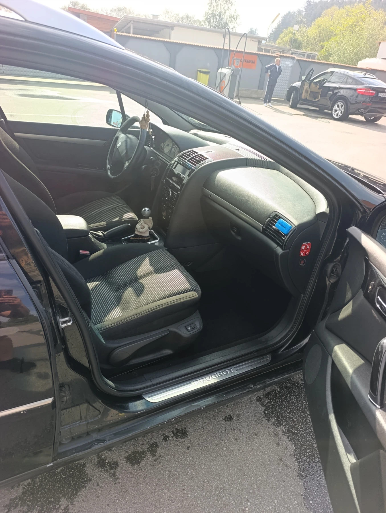 Peugeot 407 407 SW 1.6hdi, снимка 4 - Автомобили и джипове - 55879378