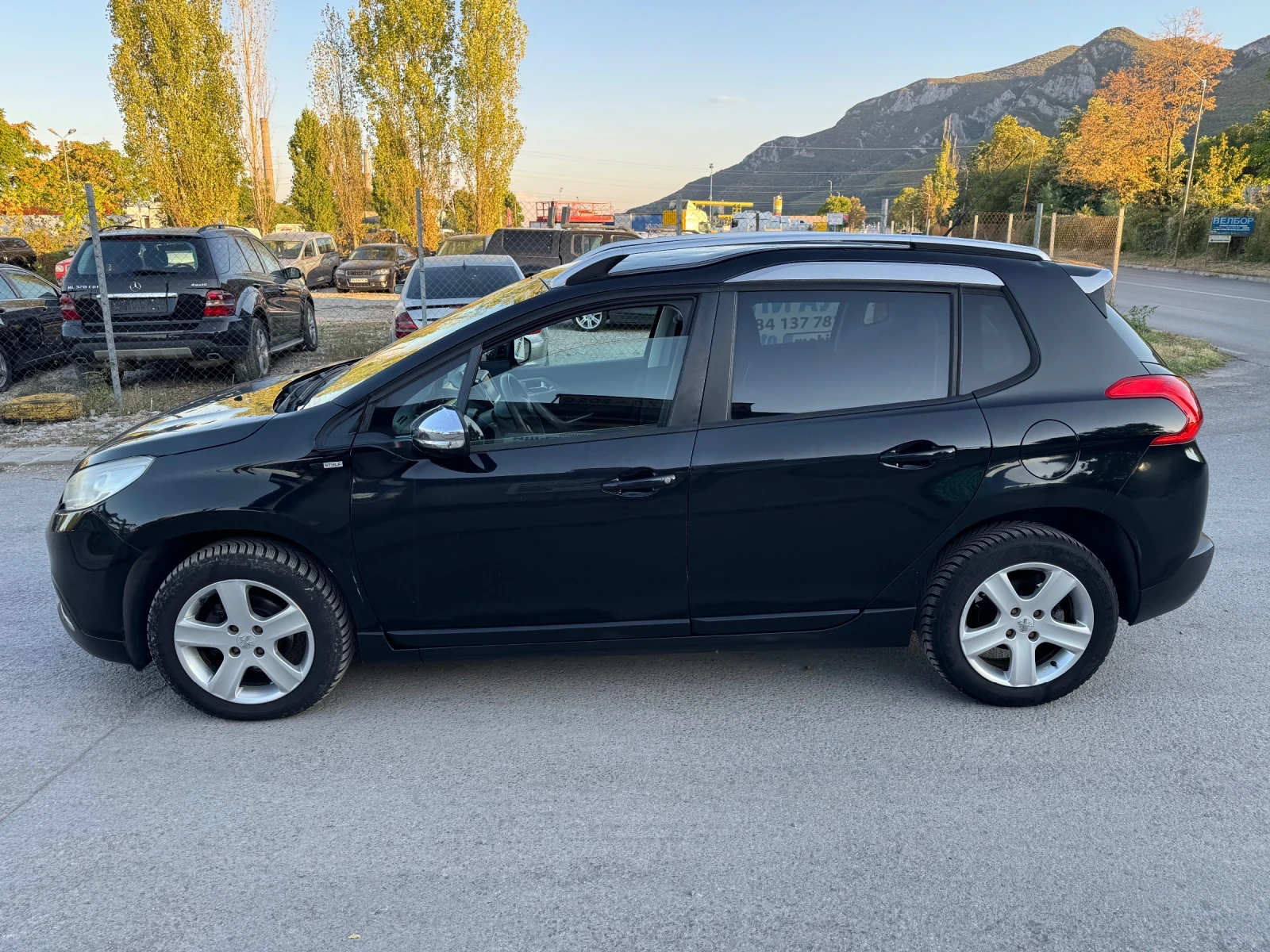 Peugeot 2008 1.6hdi style , снимка 8 - Автомобили и джипове - 55943190