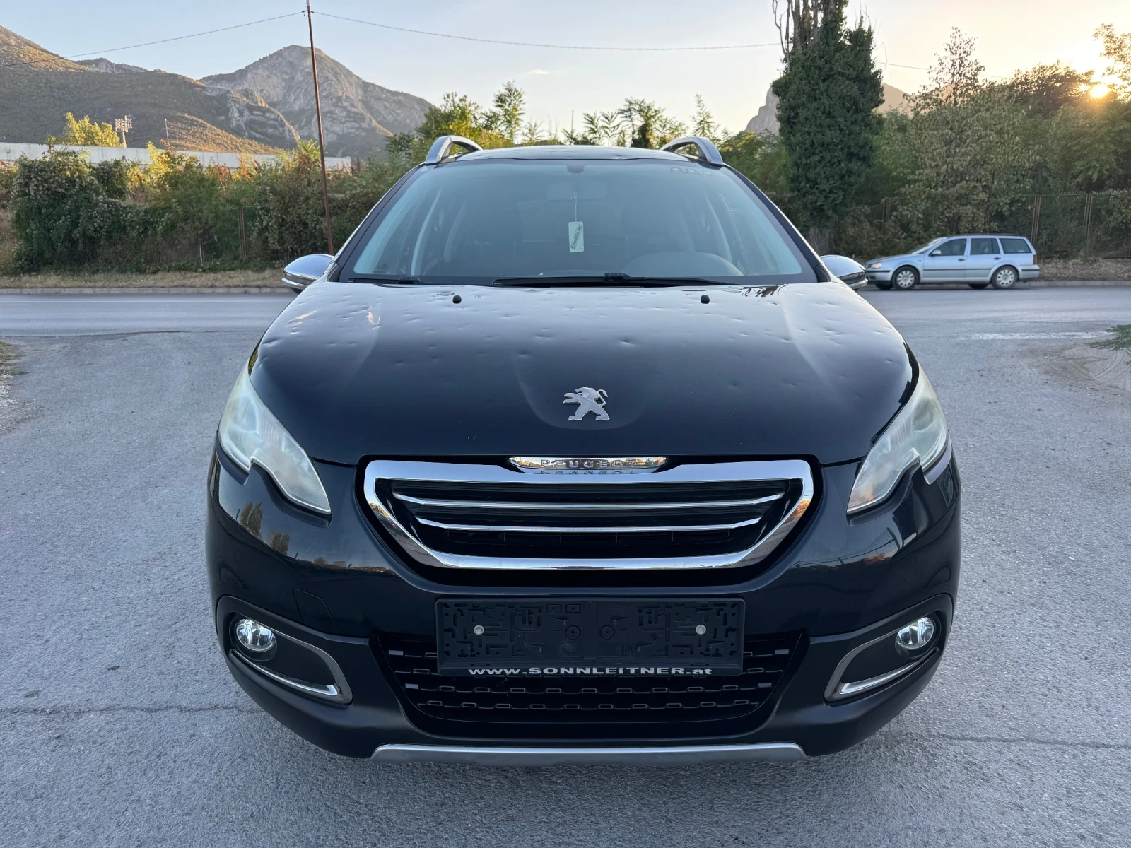 Peugeot 2008 1.6hdi style , снимка 2 - Автомобили и джипове - 55943190