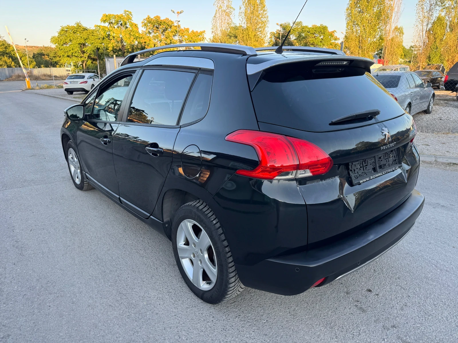 Peugeot 2008 1.6hdi style , снимка 7 - Автомобили и джипове - 55943190