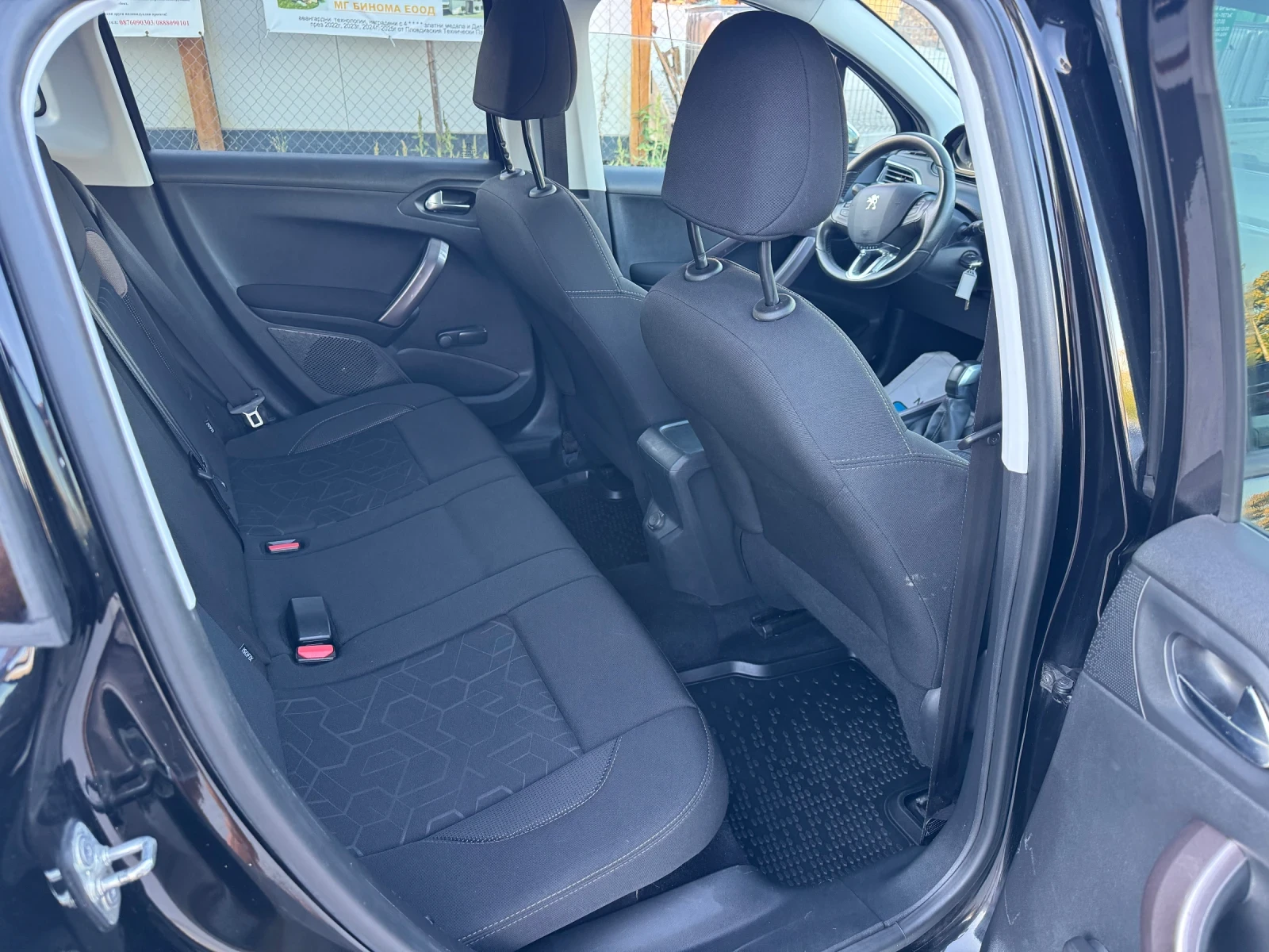 Peugeot 2008 1.6hdi style , снимка 12 - Автомобили и джипове - 55943190