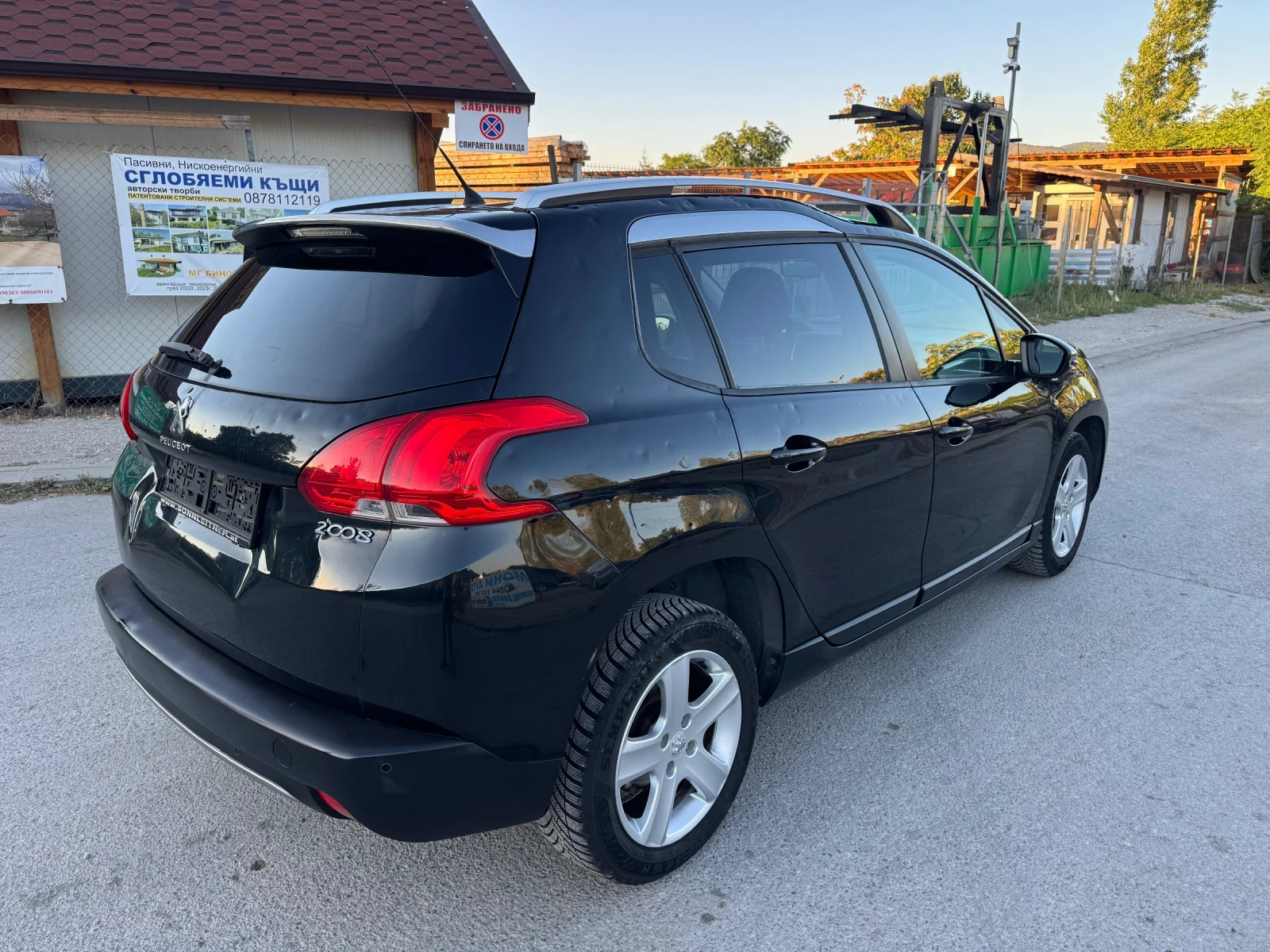 Peugeot 2008 1.6hdi style , снимка 5 - Автомобили и джипове - 55943190