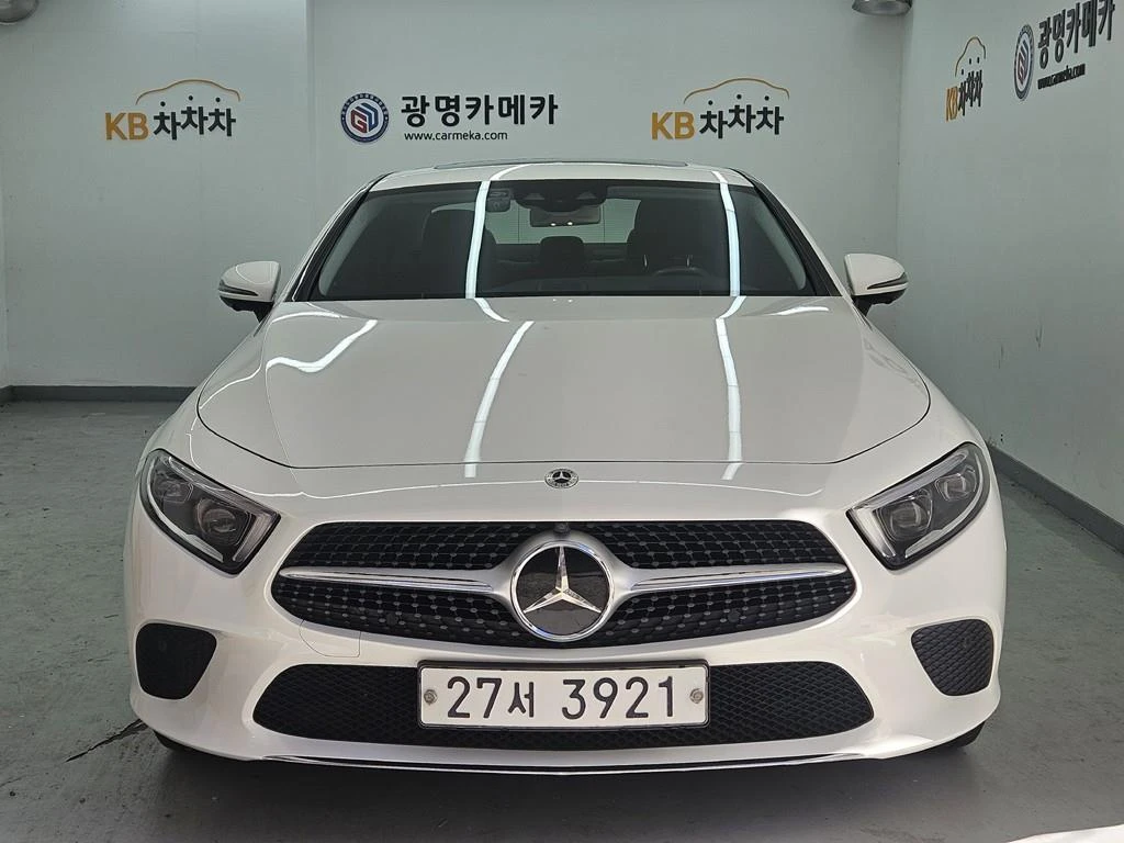 Mercedes-Benz CLS 400 BLIND SPOT* 360* ЕЛ. БАГАЖНИК* HUD* КРАЙНА ЦЕНА, снимка 2 - Автомобили и джипове - 55982491