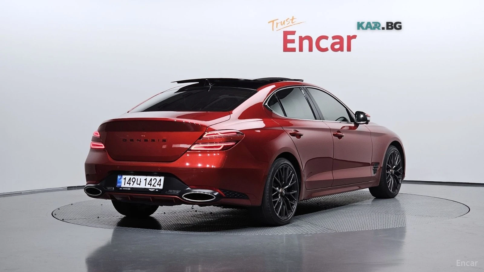 Genesis G70 3.3 T-GDI 4WD* DIGITAL* ОБДУХ* DISTRONIC* HUD, снимка 3 - Автомобили и джипове - 56153095
