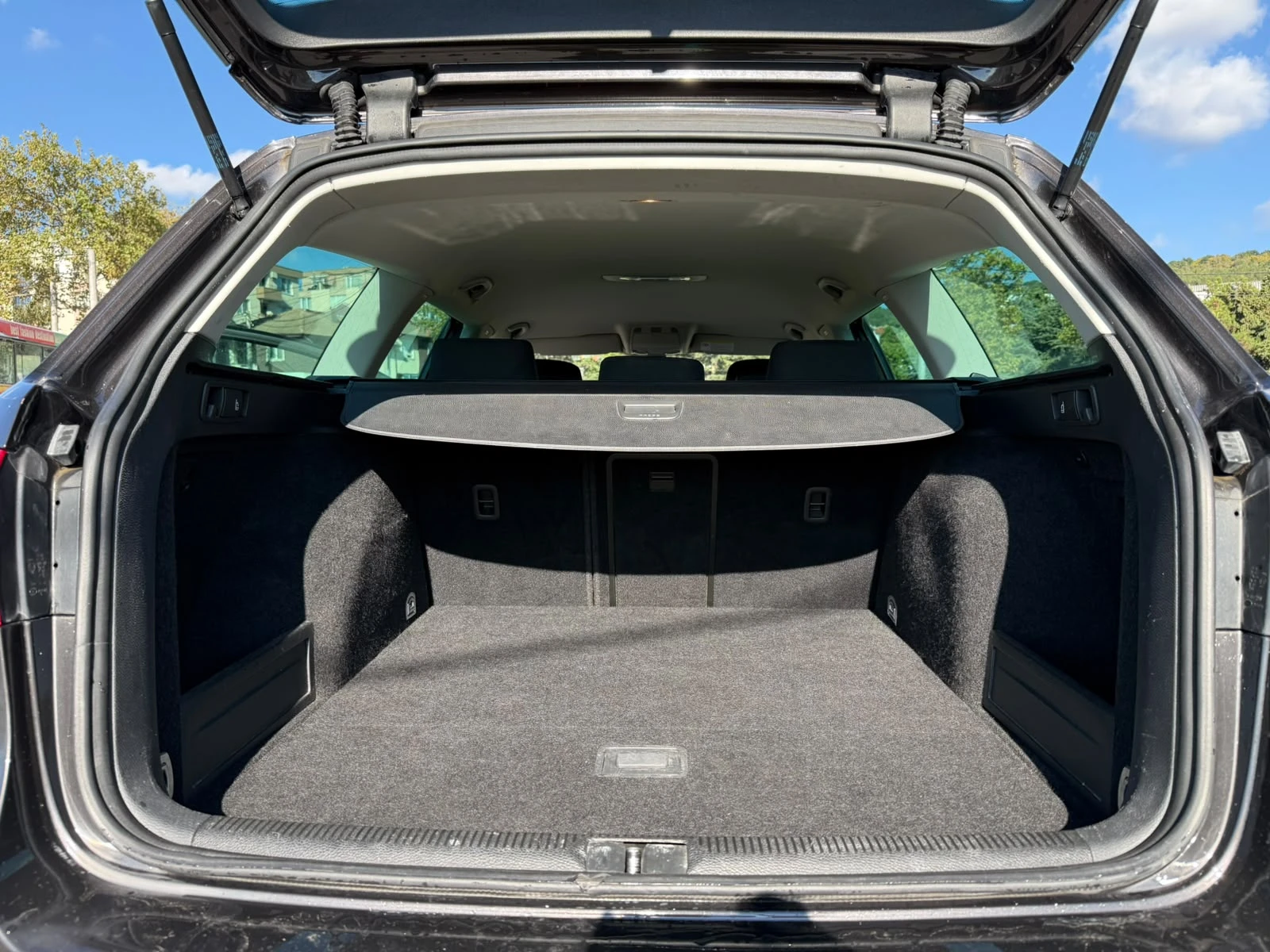 VW Passat, снимка 5 - Автомобили и джипове - 56237095