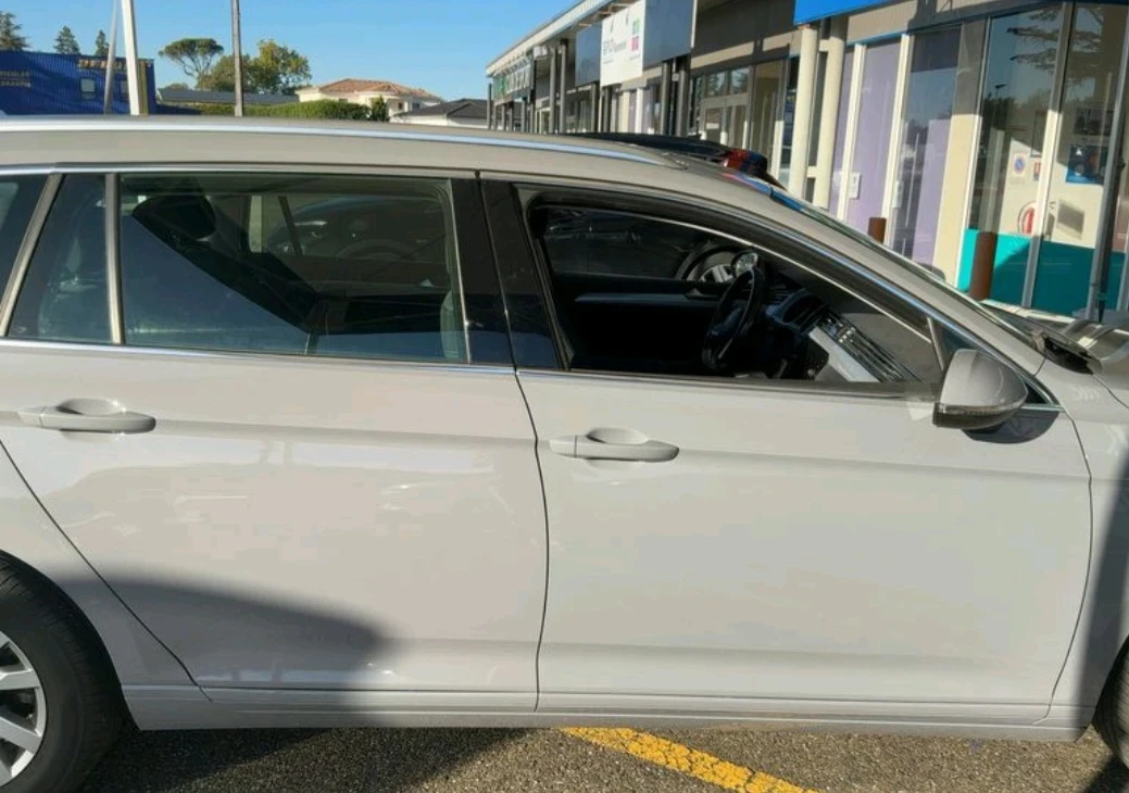 VW Passat 2.0 TDI 150к.с., снимка 8 - Автомобили и джипове - 56643083