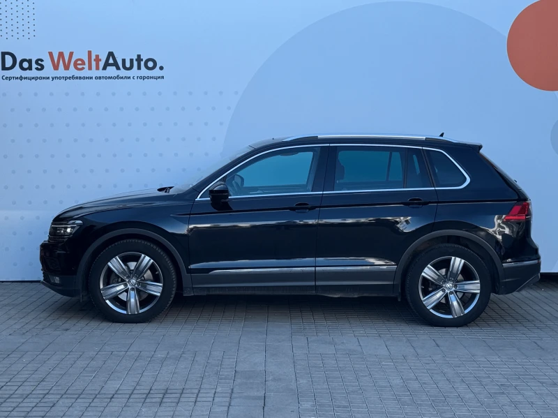 VW Tiguan 2.0 TSI DSG 4MO Highline, снимка 2 - Автомобили и джипове - 47860337