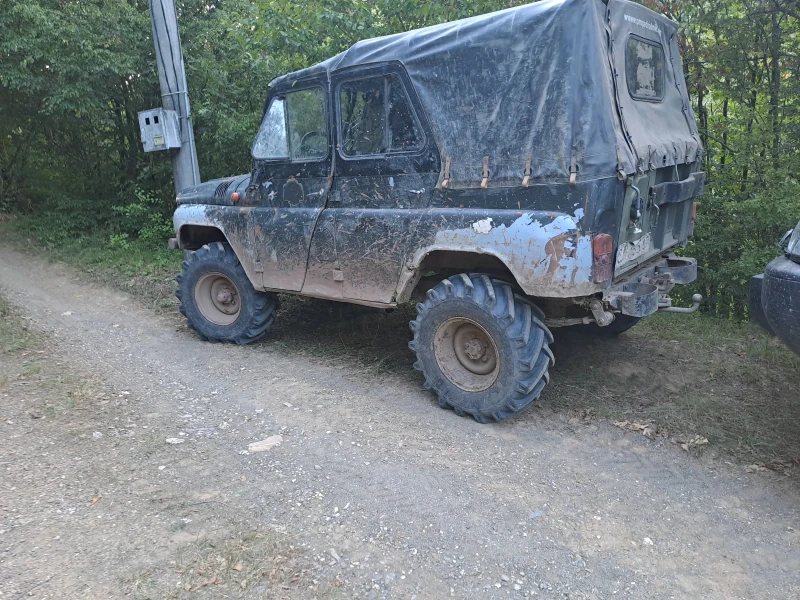 Uaz 469 2.5td, снимка 2 - Автомобили и джипове - 47605904