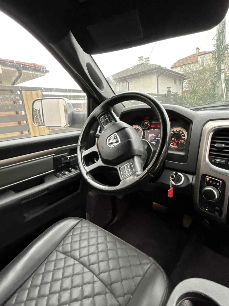 Dodge RAM 1500 Пикап, снимка 6 - Автомобили и джипове - 52708956