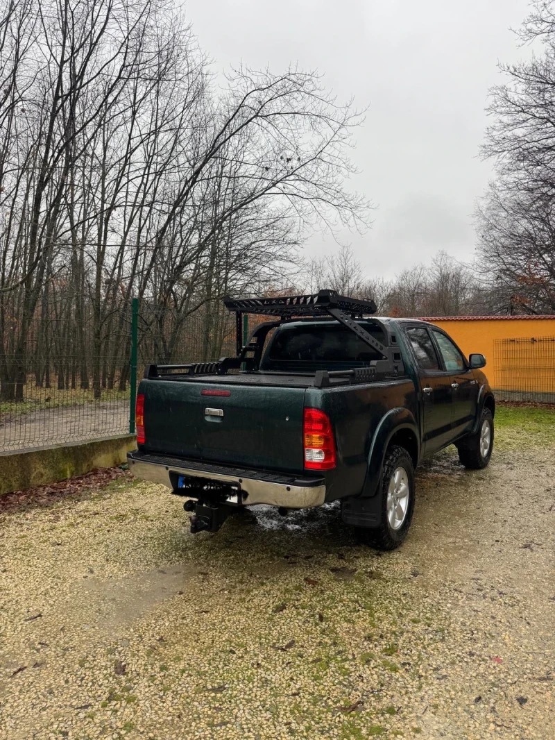 Toyota Hilux, снимка 8 - Автомобили и джипове - 52895918
