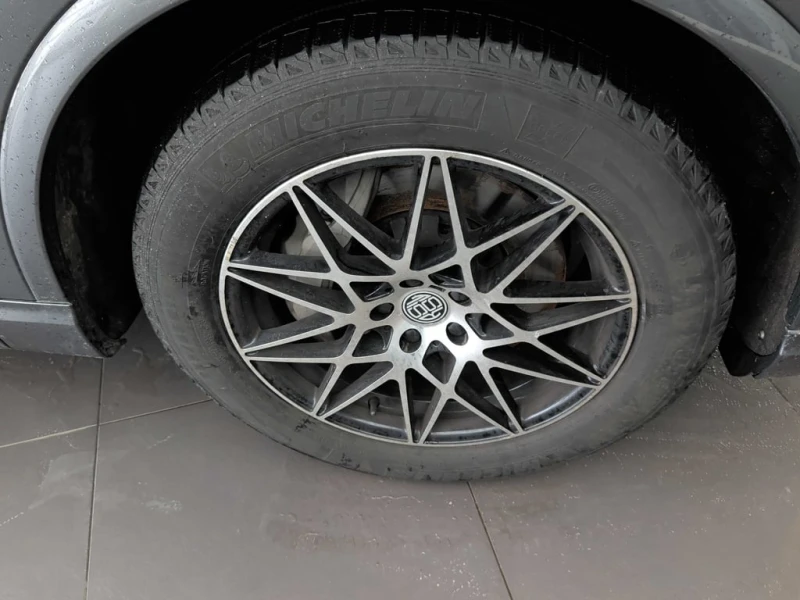 Audi Q7 * Technik * CARFAX * БЕЗ ПЪРВОНАЧАЛНА ВНОСКА, снимка 6 - Автомобили и джипове - 53049748